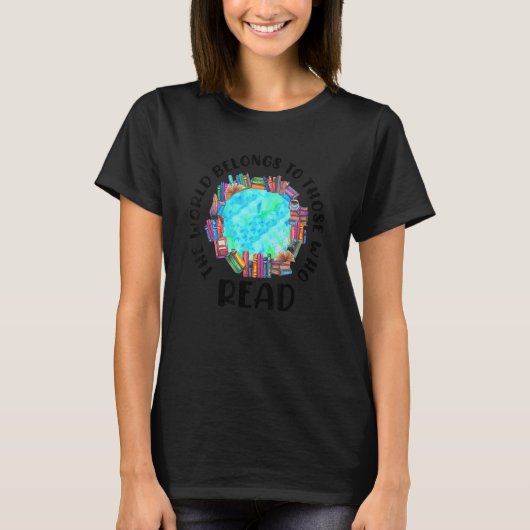 世界は次の者に属す読る Tシャツ (正面)
