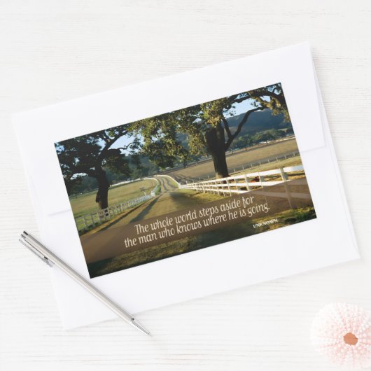 「世界は脇へ」の感動的引用文 長方形シール (封筒)