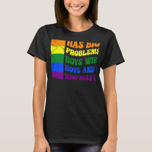 世界はBをキスする少年より大きな問題を抱えている Tシャツ