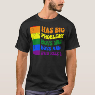 世界はBをキスする少年より大きな問題を抱えている Tシャツ
