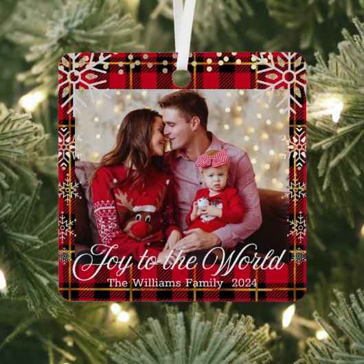 世界への喜び、金ゴールドの雪片の赤い家族の写真 メタルオーナメント (インサイチュ)