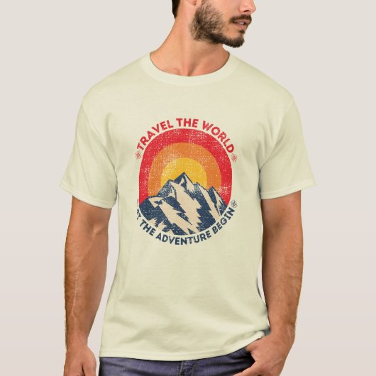 世界を旅しよう 冒険の始まり 旅行 Tシャツ (正面)