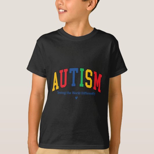 世界を異なる自閉症が目にする自閉症 Tシャツ (正面)
