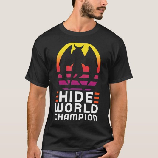 世界チャンピオンCryptozoology Mothman 1を隠す Tシャツ (正面)