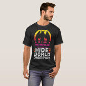 世界チャンピオンCryptozoology Mothman 1を隠す Tシャツ (正面フル)