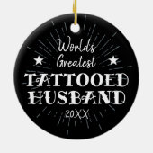 世界一の入れ墨をした夫パーソナライズされた セラミックオーナメント (裏面)