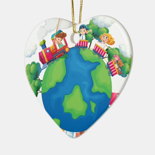 世界中で列車で乗っている子供 セラミックオーナメント (左)