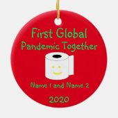 世界初の世界的流行病 セラミックオーナメント (裏面)