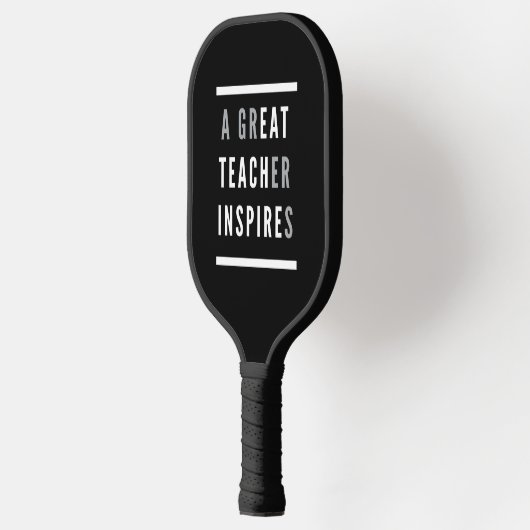 世界国際的先生デー食べインスパイア教えはLGBT ピックルボールラケット (左)