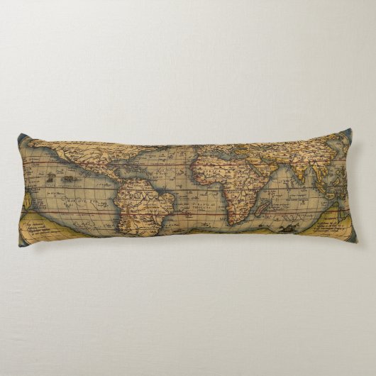 世界地図アンティークオルテリアス欧州トラベル ボディピロー (裏面)
