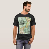 世界地図カラフル海賊宝旅行記 Tシャツ (正面フル)