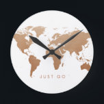世界地図グローブ銅 ラウンド壁時計<br><div class="desc">私たちの柔ユニークらかい銅 – ブロンズの世界のマップデザインあなたのオフィスや部屋の装飾に合わせて変更することができる白い編集可能な色の背景とカスタマイズ可能な"ちょうど行く"引用文あなたのワンダーラストを満足し、あなたの次の旅行を予約するために思い出。用語は編集可能で取り外し可能なので、旅行テーマの引用文お気に入りの、またはタイムゾーンや市名でカスタマイズして、作業宇宙用の時計の壁を作成できる。</div>
