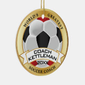 世界最高のサッカーコーチ、赤、黒、白 セラミックオーナメント (右)