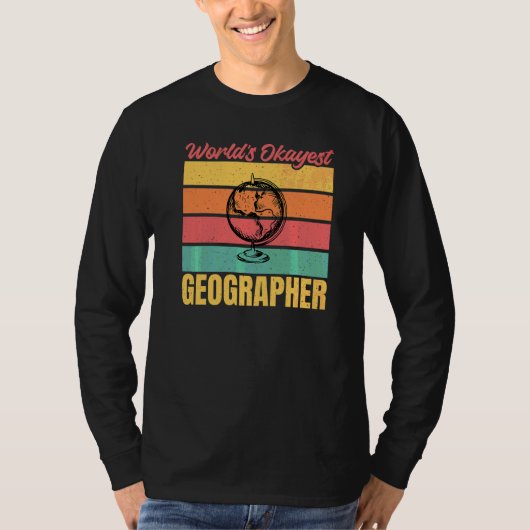 世界最高の地理学者 Tシャツ (正面)