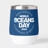 世界海洋の日ブルーの様式化された地球波 (背面)