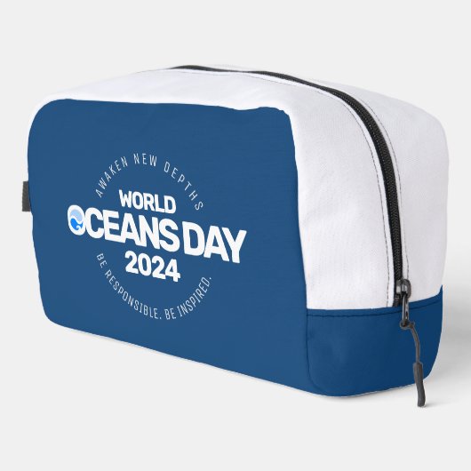 世界海洋の日ブルーの様式化された地球波 ドップキット (右コーナー)