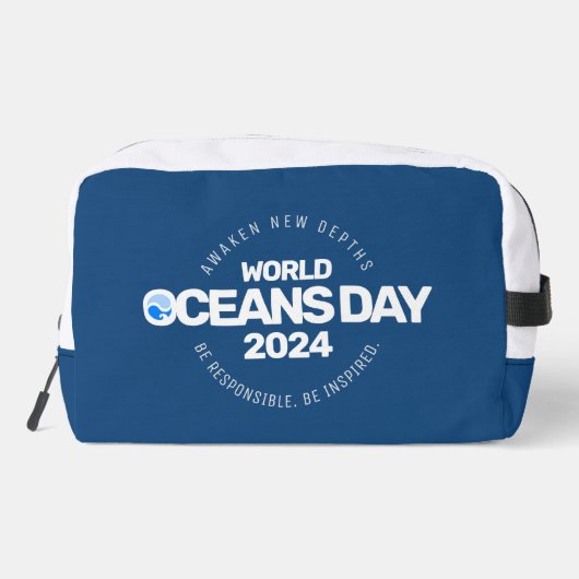 世界海洋の日ブルーの様式化された地球波 ドップキット (裏面)