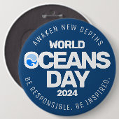 世界海洋の日ブルーの様式化された地球波 缶バッジ (正面&裏面)