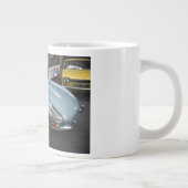 世界的に有名なジャガーe型マグカップ ジャンボコーヒーマグカップ (右)