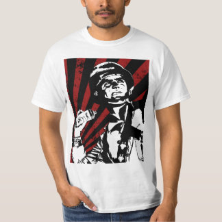 世界的のbombin tシャツ