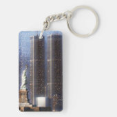 世界貿易センターツインタワーが様式化 キーホルダー (裏面)