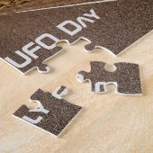 世界UFOデー ジグソーパズル (側面)