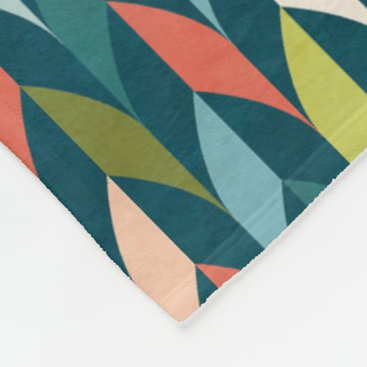 世紀半ばのモダンなティール(緑がかった色)及び珊瑚パターン フリースブランケット (角)