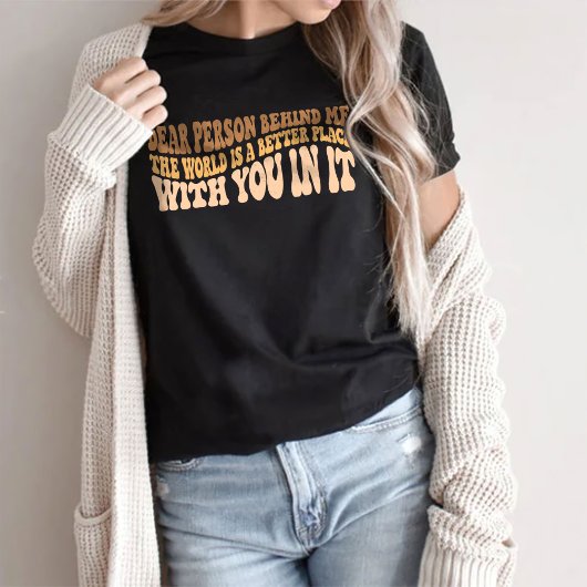 世親愛界のTシャツの後ろにいる人 Tシャツ