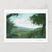 丘から見た都市の航空写真 ポストカード (正面)