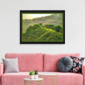 丘の上の緑の森 キャンバスプリント (インサイチュ (リビング))