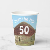 丘の上50誕生日マイルストーン 紙コップ (正面)
