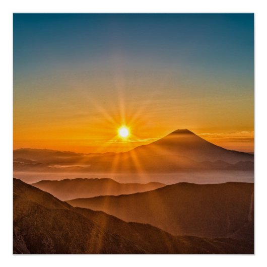 丘の間の日の出 ポスター (正面)