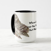 丘を越えて、私ではなく、おもしろい古いフクロウのユーモア マグカップ (正面左)