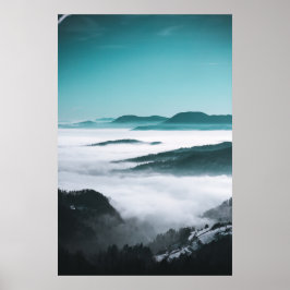 丘陵と霧と樹々が重なる風景 ポスター