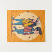 両手を持つカップルの歩くの秋 タペストリー (正面(横))