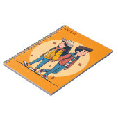 両手を持つカップルの歩くの秋 ノートブック (左側)