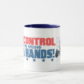 両方の手プロ銃のギアを使用して銃砲規制の平均 マグカップ (中央)