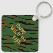 両面の若い、野生と自由のタイガーモノグラムグリーン キーホルダー (裏面)