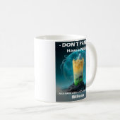 両面イメージ – パニックしない – PGGBを持つ コーヒーマグカップ (正面右)