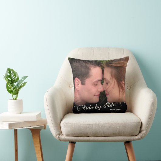 並べて表示されるカスタムの写真/日付 クッション (椅子)