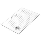 並んだ机の上の黒と白の野花 ノートパッド (アングル)