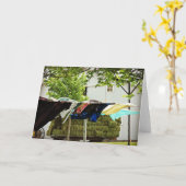 中に干し草と衣類を空白の干す カード (黄色い花)