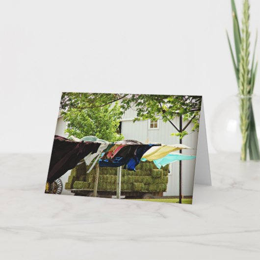 中に干し草と衣類を空白の干す カード (正面)