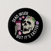 中に死んだがイースタースカルのコーヒー卵 缶バッジ (正面)