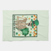 中に死んでいるが幸運なSt patricks キッチンタオル (横)