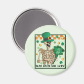 中に死んでいるが幸運なSt patricks マグネット (正面/裏面)