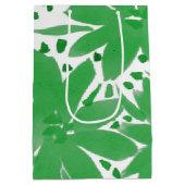 中パーソナライズされたフローラデザイングリーン抱き枕 ミディアムペーパーバッグ (裏面)