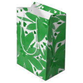 中パーソナライズされたフローラデザイングリーン抱き枕 ミディアムペーパーバッグ (裏面アングル)