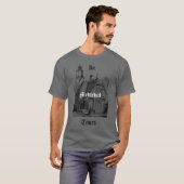 中世のゴシック様式の城のグラフィック メンズ Tシャツ (正面フル)
