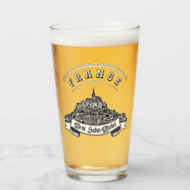 中世の修道院モン·サン·ミシェル。フランス。 タンブラーグラス